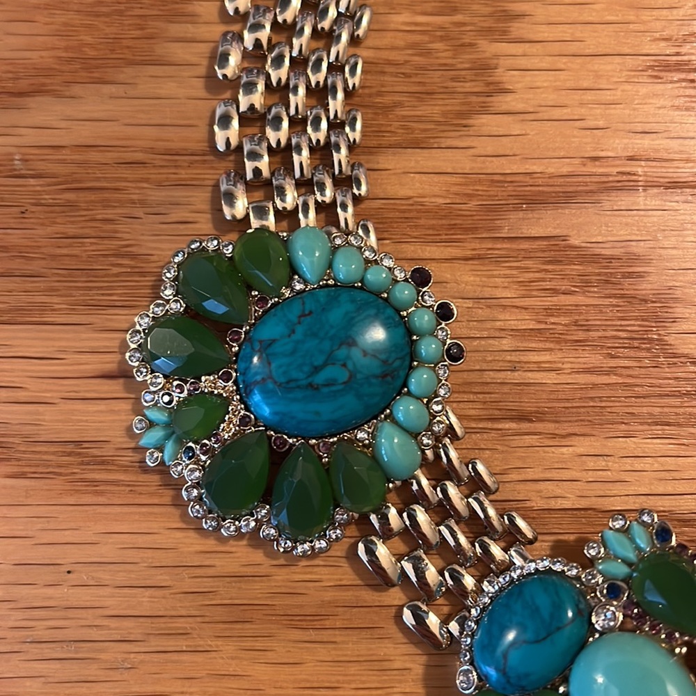 Banana Republic Turquoise Necklace - Picture 4 of 6
